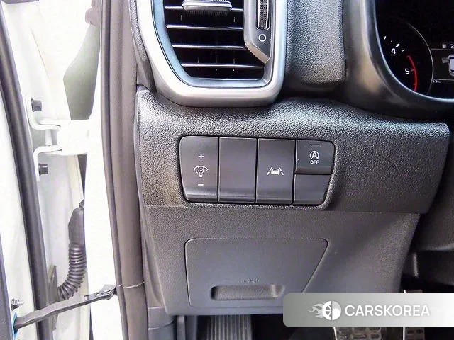 Kia Sportage The Bold 2021 Белый из Кореи, фото 3