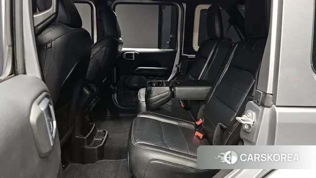 Jeep Wrangler (JL) 2018 Серебристо-серый из Кореи, фото 3