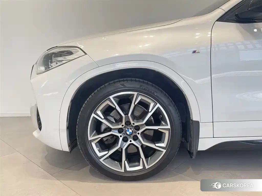 BMW X2 2022 Белый из Китая, фото 3