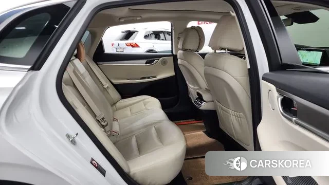 Hyundai The New Grandeur IG Hybrid 2021 Белый из Кореи, фото 3