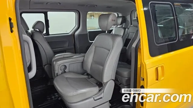 Hyundai The New Grand Starex 2019 Желтый из Кореи, фото 3