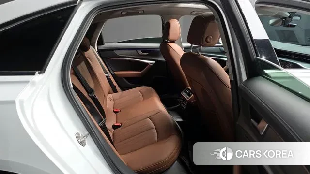 Audi A6 (C8) 2023 Белый из Кореи, фото 3