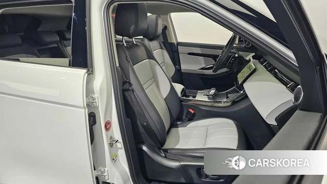 Land Rover Range Rover Evoque 2nd Generation 2025 Белый из Кореи, фото 3