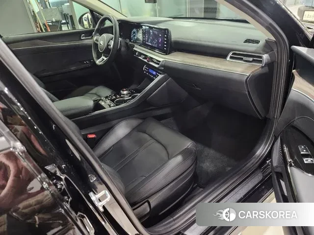 Kia K5 3rd generation 2021 Черный из Кореи, фото 3