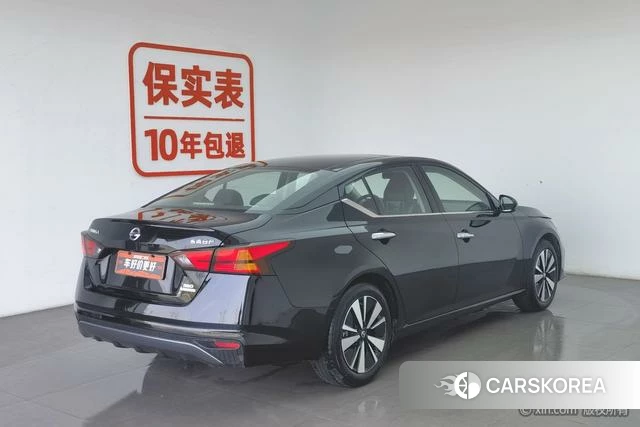 Nissan Teana 2022 Черный из Китая, фото 3