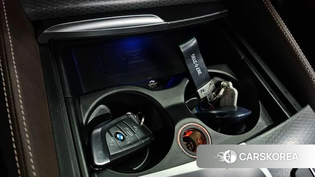 BMW 5 Series (G30) 2023 Белый из Кореи, фото 3