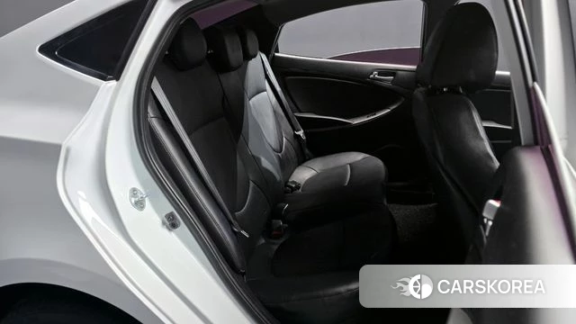 Hyundai Accent (New type) 2018 Белый из Кореи, фото 3