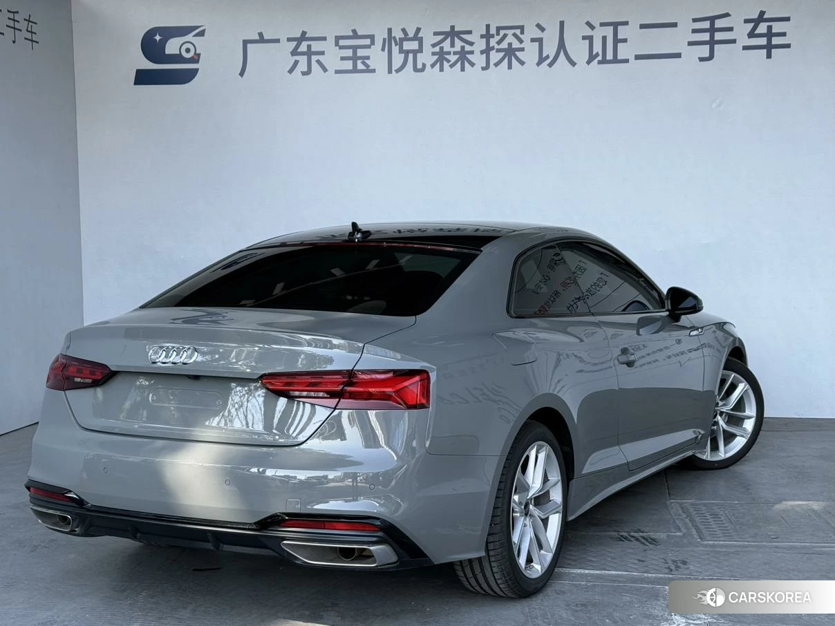 Audi A5 2021 Темно-серый из Китая, фото 3