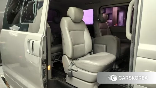 Hyundai The New Grand Starex 2019 Серебряный из Кореи, фото 3