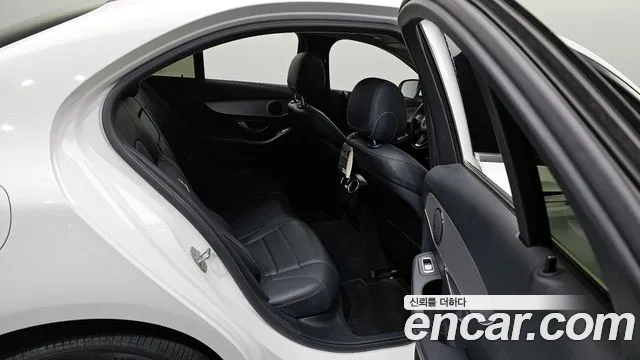 Mercedes-Benz C-Class W205 id 2671513 из Кореи 3