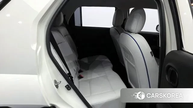 Hyundai Casper 2023 Белый из Кореи, фото 3