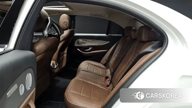 Mercedes-Benz E-Class W213 2020 Белый из Кореи, фото 3