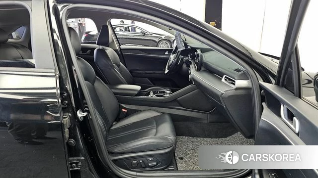 Kia K5 3rd generation 2021 Черный из Кореи, фото 3