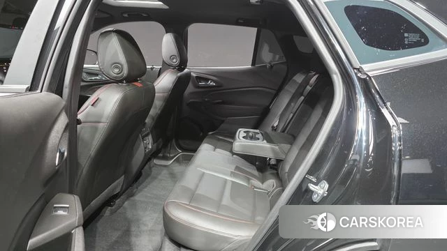 Chevrolet (GM Daewoo) Trax Crossover 2023 Черный из Кореи, фото 3