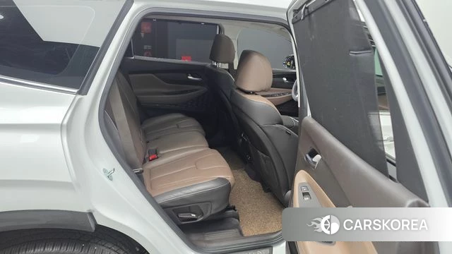 Hyundai The New Santa Fe 2023 Белый из Кореи, фото 3