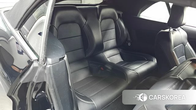 Ford Mustang 2022 Черный из Кореи, фото 3