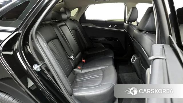 Kia The New K5 3rd generation 2023 Черный из Кореи, фото 3