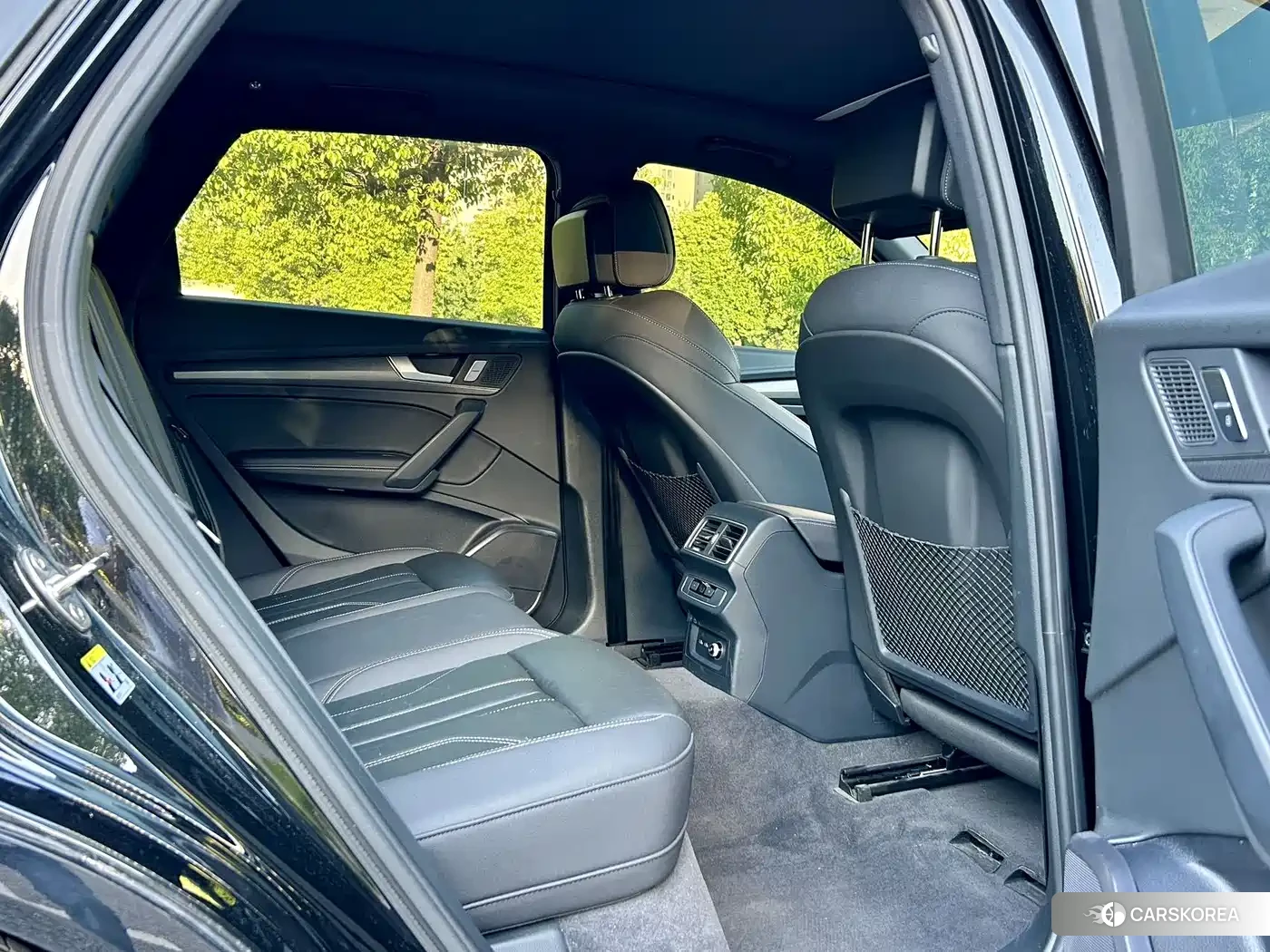 Audi Q5L 2024 Черный из Китая, фото 3