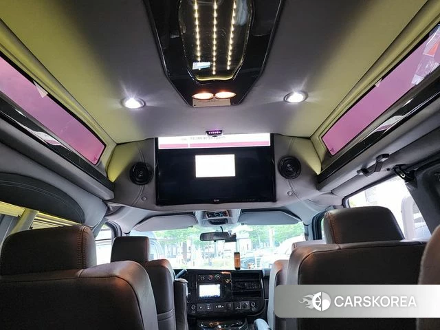 Chevrolet Express Van 2018 Белый из Кореи, фото 3