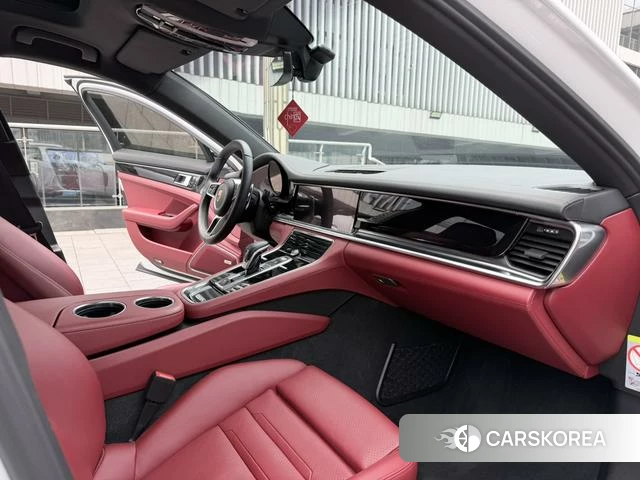 Porsche Panamera 2021 Белый из Китая, фото 3