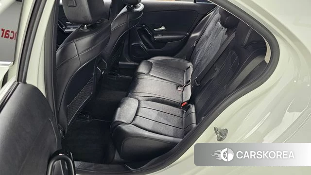 Mercedes-Benz A-Class W177 2020 Белый из Кореи, фото 3