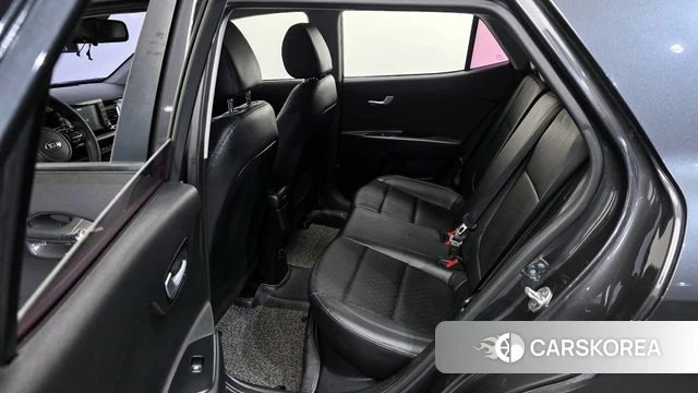 Kia Stonic 2019 Серый из Кореи, фото 3