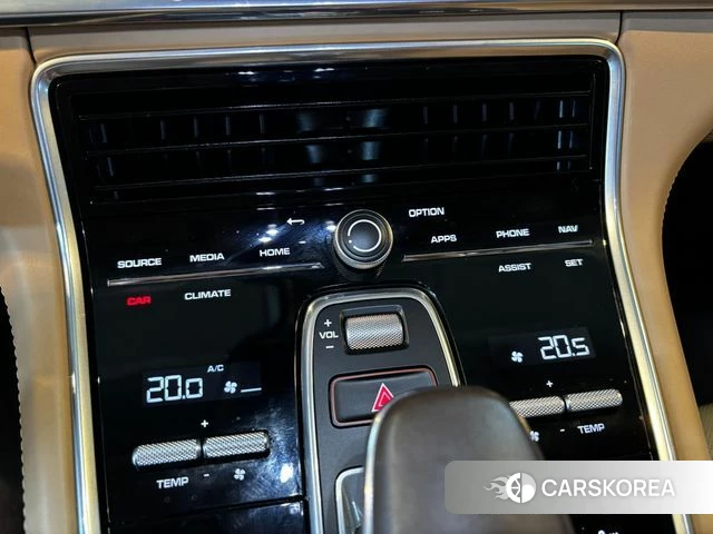 Porsche Panamera (971) 2021 Белый из Кореи, фото 3