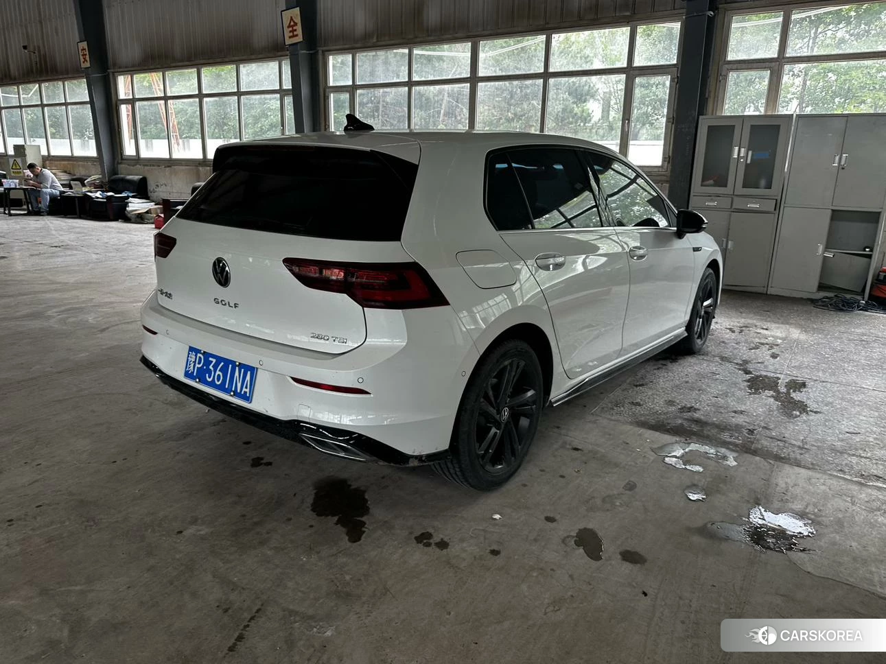 Volkswagen Golf 2022 Белый из Китая, фото 3