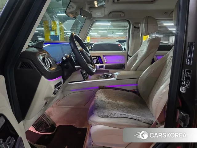 Mercedes-Benz G-Class W463b 2023 Коричневый из Кореи, фото 3