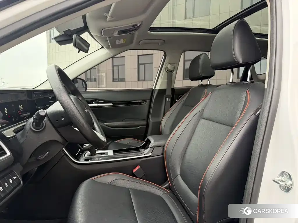 Kia Seltos 2023 Белый из Китая, фото 3