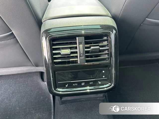 Volkswagen Passat 2021 Черный из Китая, фото 3