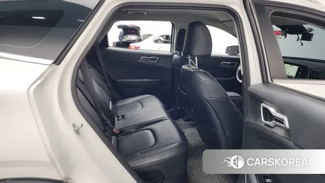 Kia Sportage 5th Generation Hybrid 2021 Белый из Кореи, фото 3