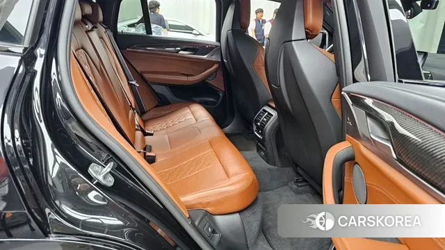 BMW X4M (G02) 2021 Черный из Кореи, фото 3