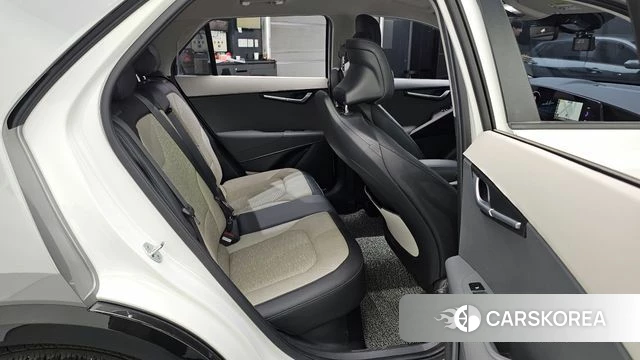 Kia Di Ol Nu Niro 2022 Белый из Кореи, фото 3