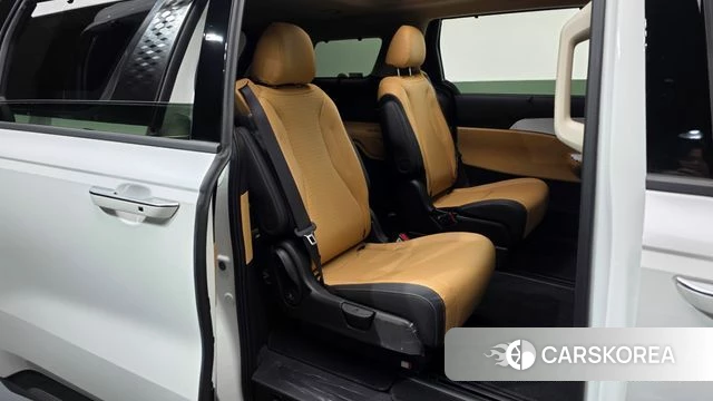 Kia The New Carnival 4th Generation 2023 Белый из Кореи, фото 3