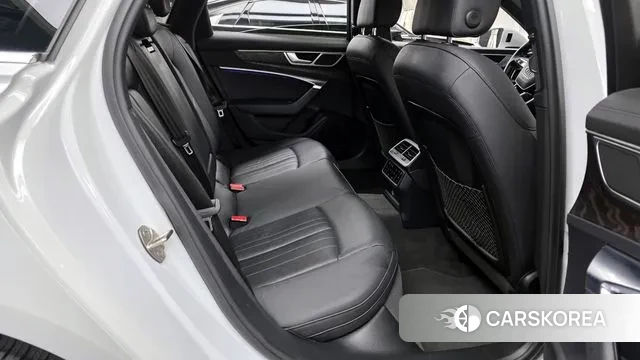 Audi A6 (C8) 2021 Белый из Кореи, фото 3