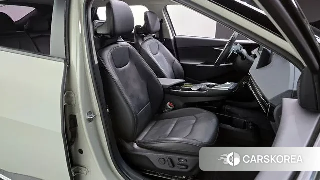 Kia EV6 2021 Жемчужный цвет из Кореи, фото 3