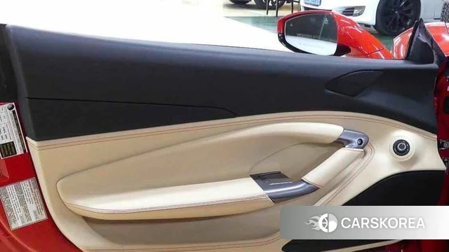 Ferrari F8 Spider 2022 Красный из Кореи, фото 3