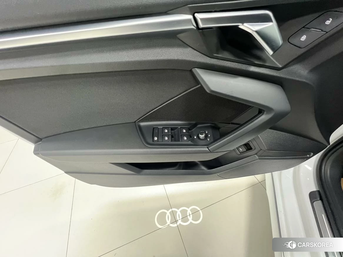 Audi A3 2022 Белый из Китая, фото 3
