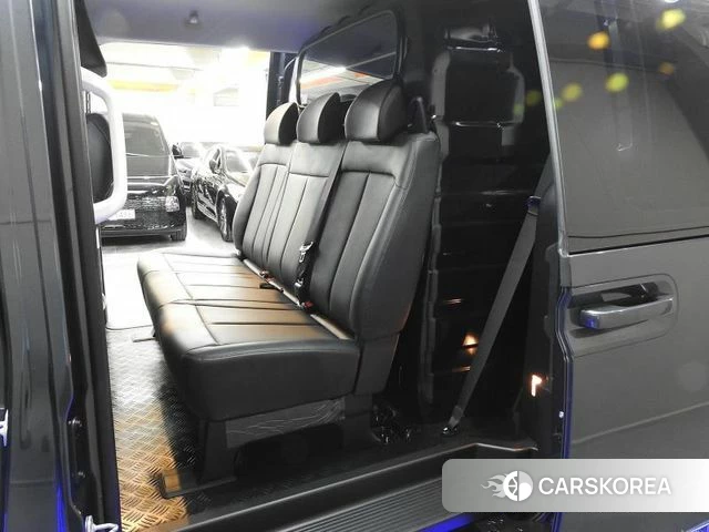 Hyundai Staria 2024 Серый из Кореи, фото 3