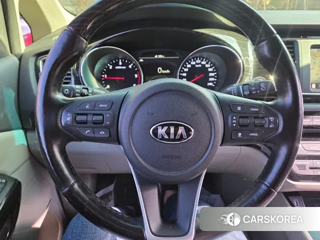 Kia The New Carnival 2018 Белый из Кореи, фото 3