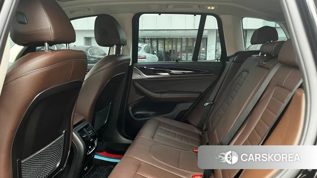 BMW X3 (G01) 2022 Черный из Кореи, фото 3