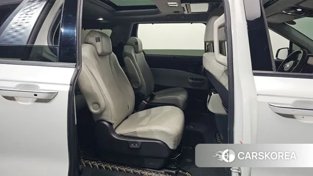 Kia Carnival 4th generation 2020 Белый из Кореи, фото 3