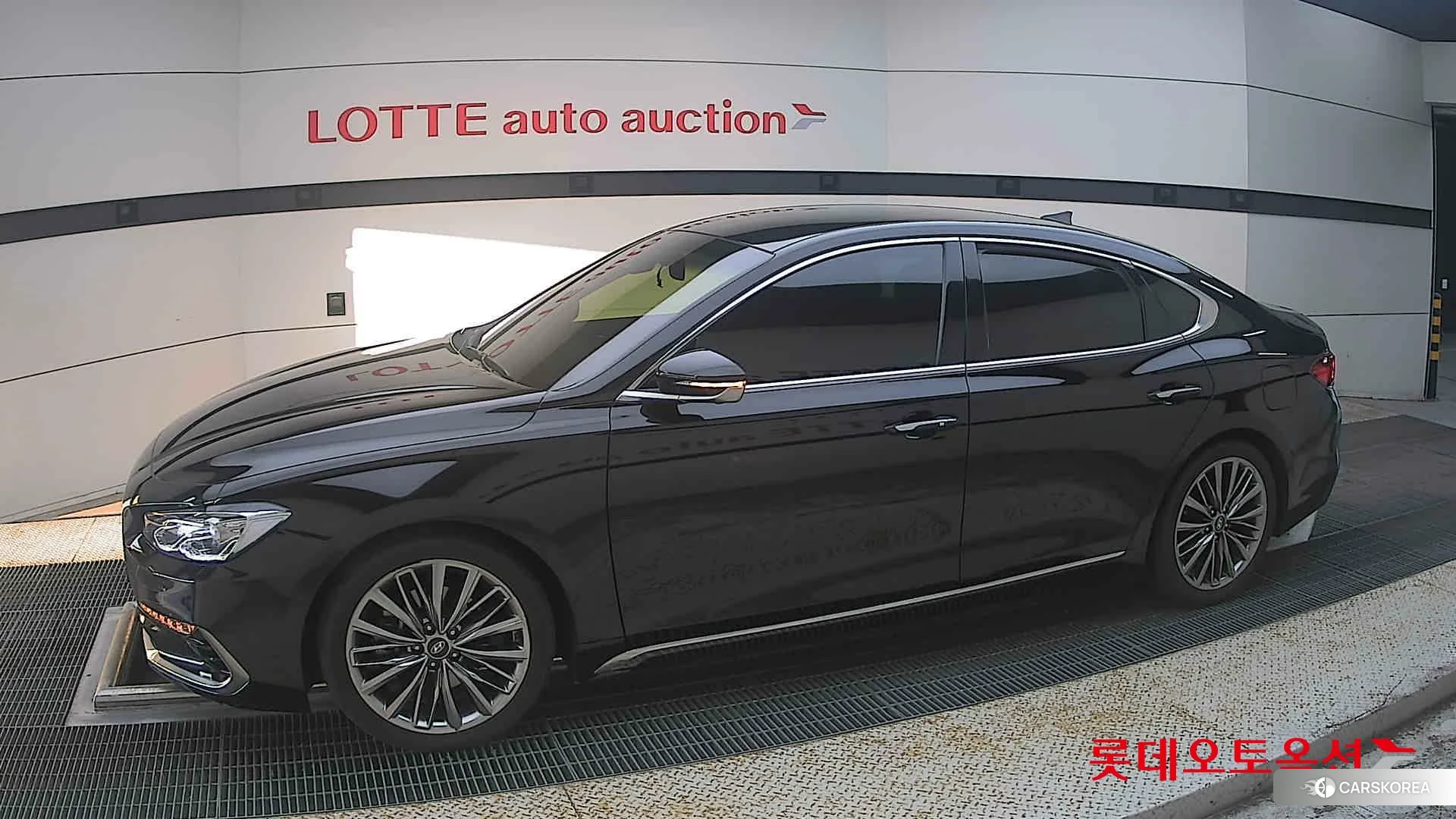 Hyundai Grandeur 2018 Черный из Кореи, фото 3