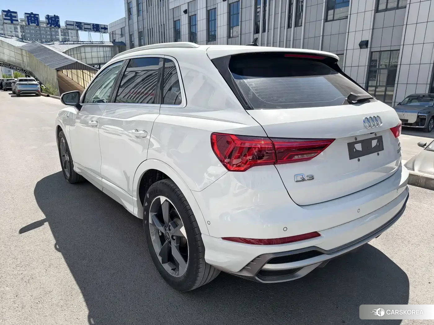 Audi Q3 2023 Белый из Китая, фото 3