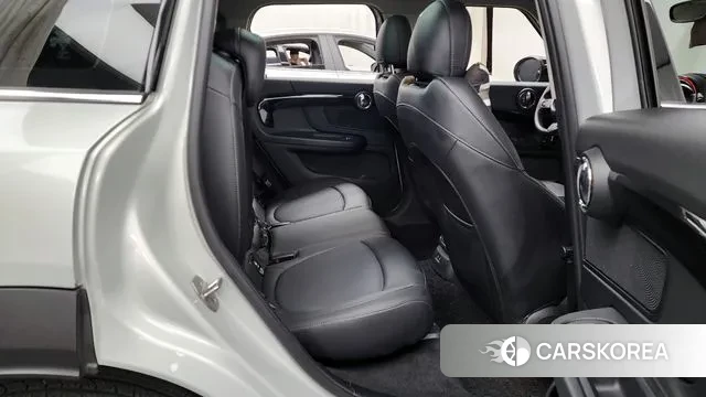 Mini Cooper D Countryman 2021 Серебристо-серый из Кореи, фото 3