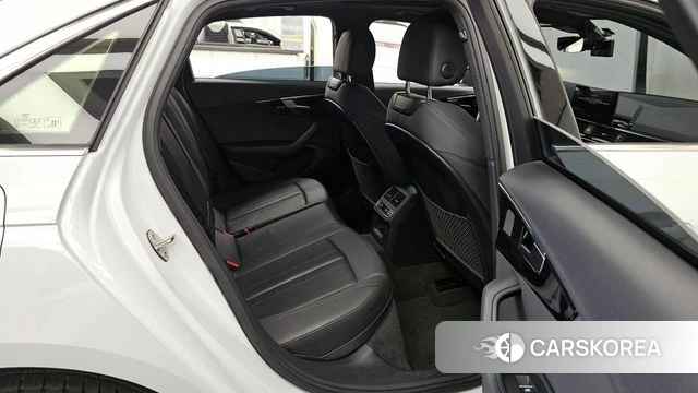 Audi A4 (B9) 2021 Белый из Кореи, фото 3