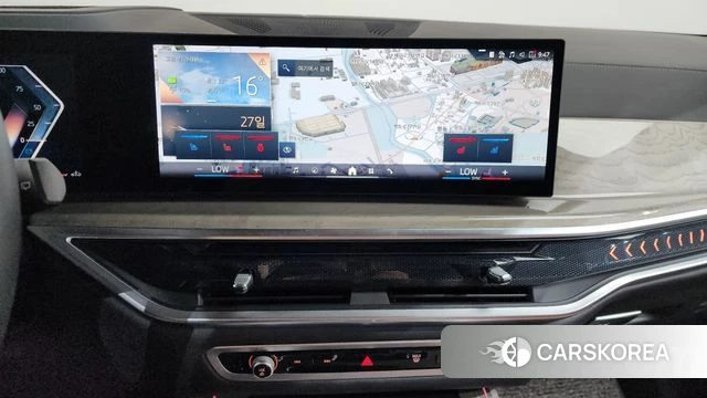 BMW X7 (G07) 2023 Белый из Кореи, фото 3