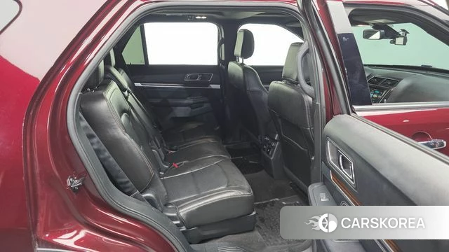 Ford Explorer 2018 Красный из Кореи, фото 3