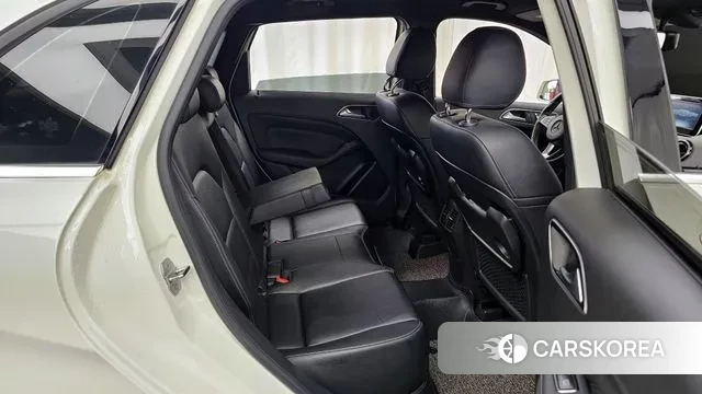 Mercedes-Benz B-Class W246 2018 Белый из Кореи, фото 3